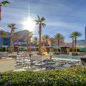  Holiday home Mgm Signature-28-820 1br 2ba F1 Pits View Balcony